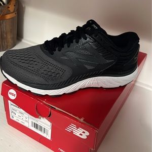 Women’s New Balance Running Shoe